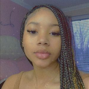 Meet your Posher, Logan